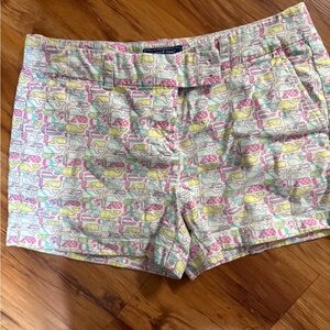 Vineyard Vines Women's Pastel Whale Print Shorts